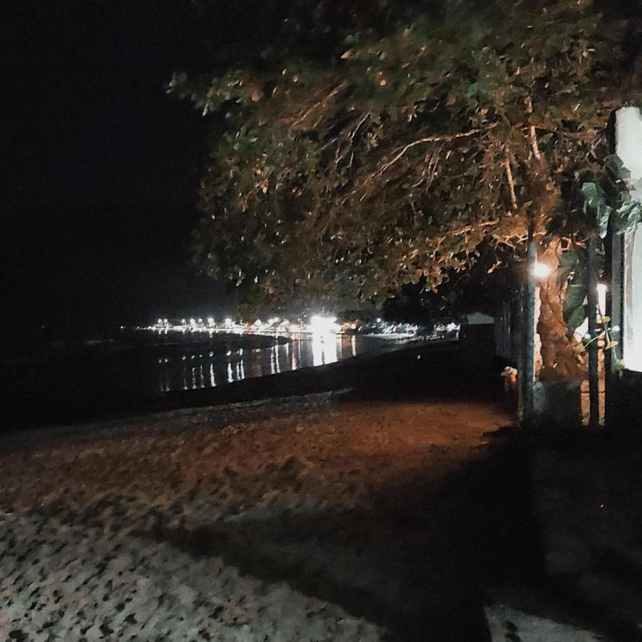 Pe Na Areia Sape Hotel Ubatuba Exterior photo